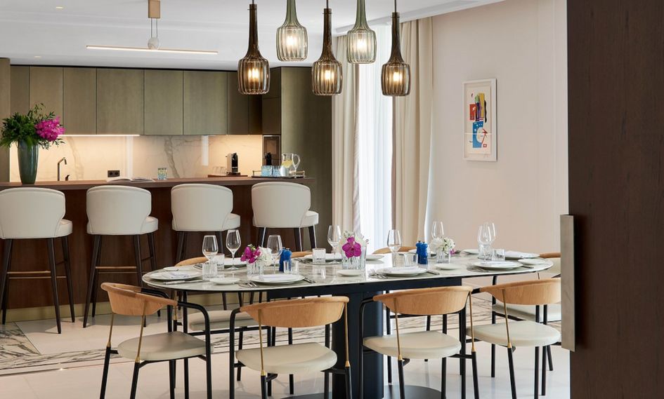 Carlton Cannes, A Regent Hotel