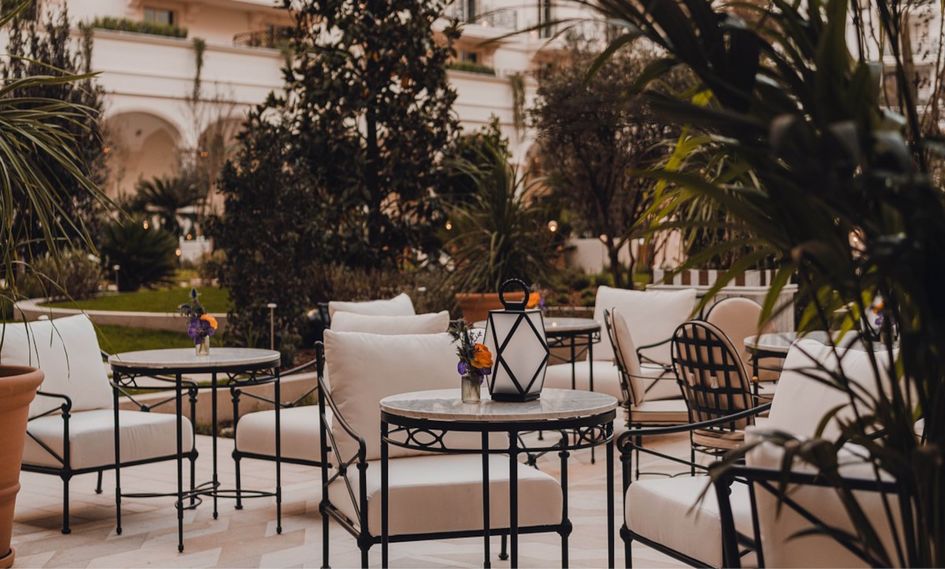 Carlton Cannes, A Regent Hotel