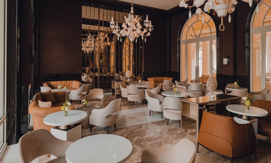 Carlton Cannes, A Regent Hotel