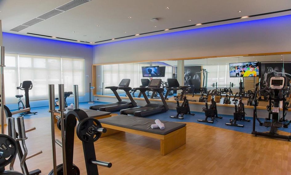 Gran Muthu Almirante Beach Hotel