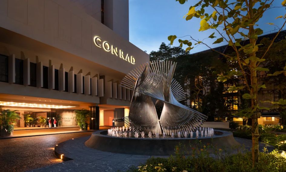 Conrad Singapore Orchard