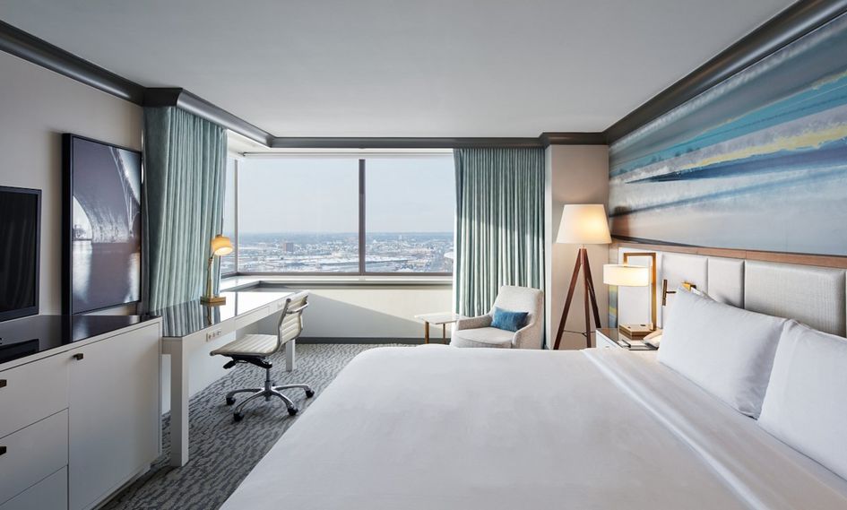 The Lofton Hotel Minneapolis, Tapestry Collection by Hilton