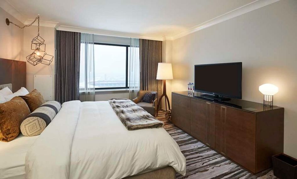 The Lofton Hotel Minneapolis, Tapestry Collection by Hilton