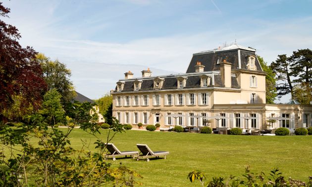 Junior suite, 1 King or 2 Twin beds, at Chateau La Cheneviere