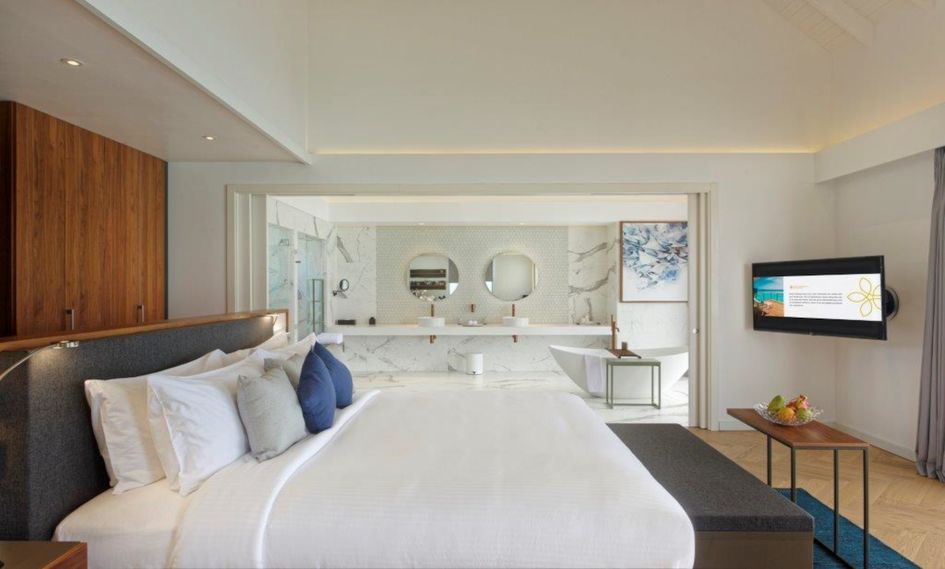 OUTRIGGER Maldives Maafushivaru Resort