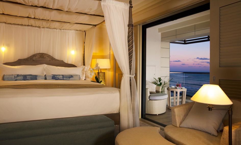 ESPACIO The Jewel of Waikiki