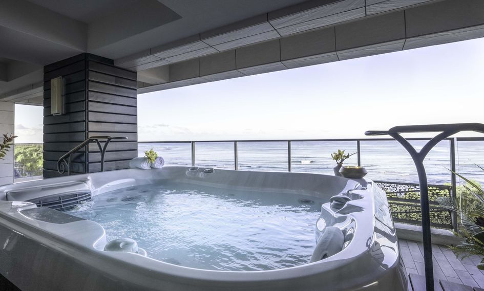 ESPACIO The Jewel of Waikiki