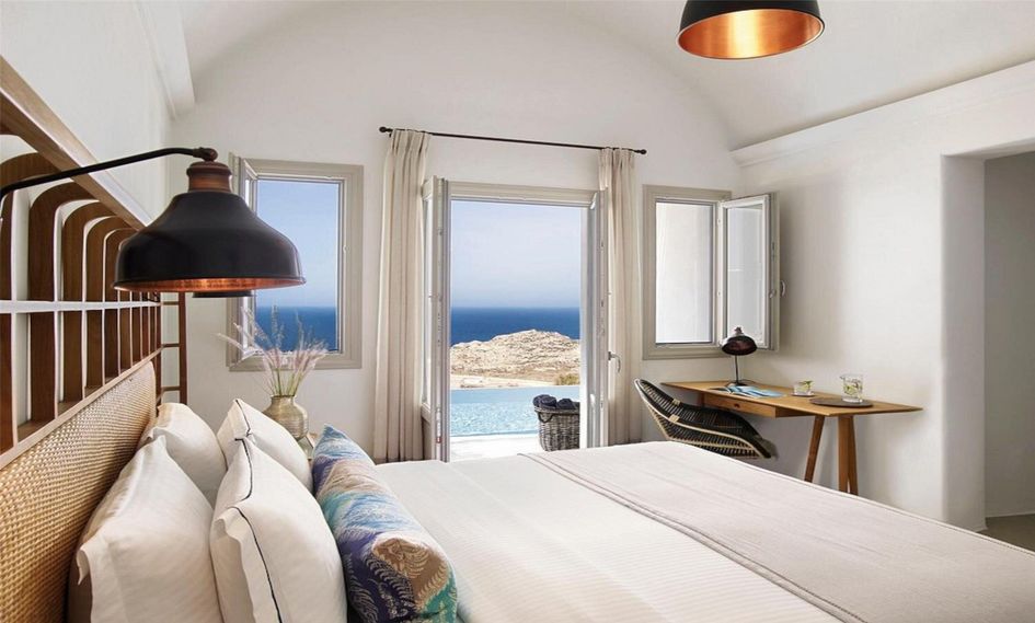 Santo Pure Oia Suites & Villas