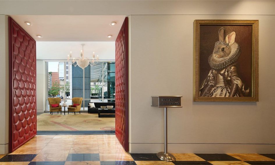 The Royal Sonesta Chicago River North