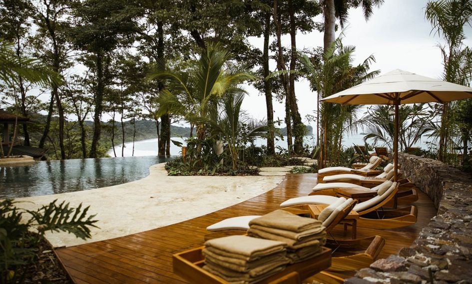 Arenas del Mar Beachfront & Rainforest Resort