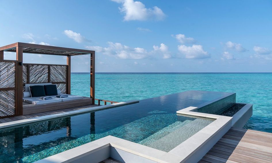 Four Seasons Resort Maldives at Landaa Giraavaru