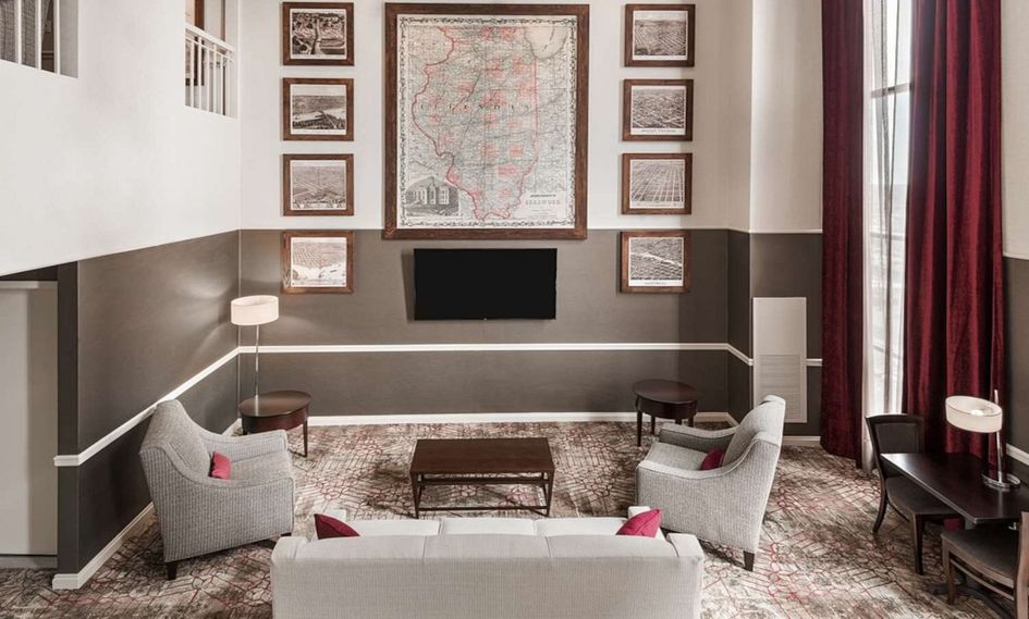 President Abraham Lincoln Springfield - a DoubleTree by Hilton Hotel