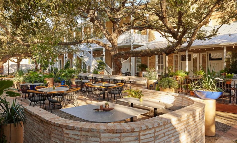 Kimpton Santo San Antonio Riverwalk