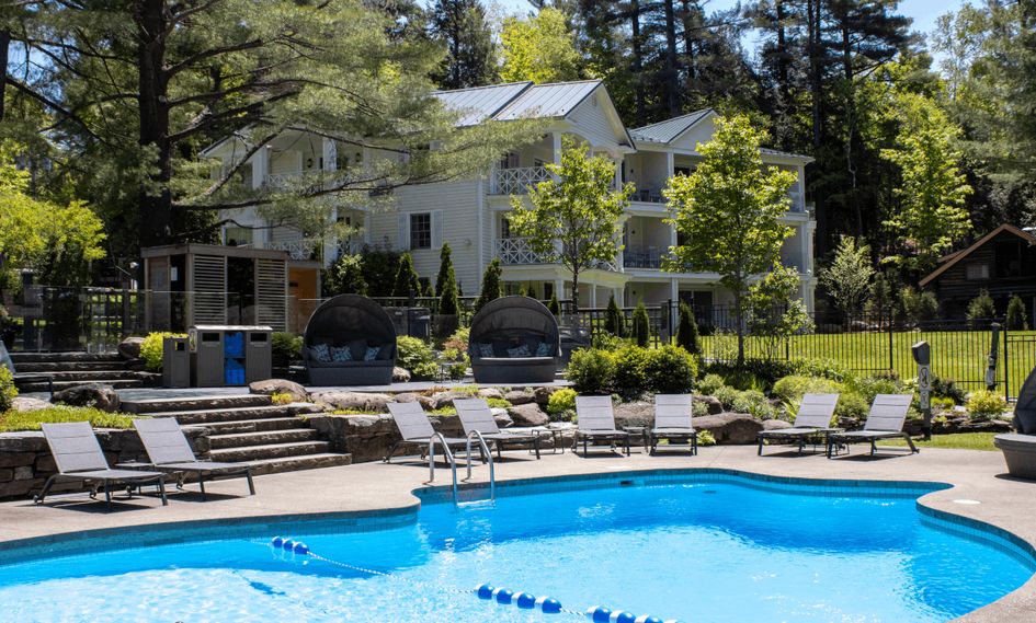 Ripplecove Lakefront Hotel and Spa