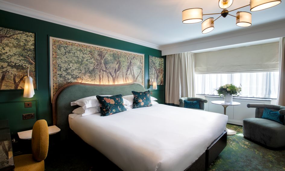 The Capital Hotel, Apartments & Townhouse