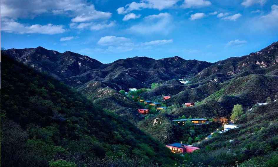 Commune by The Great Wall