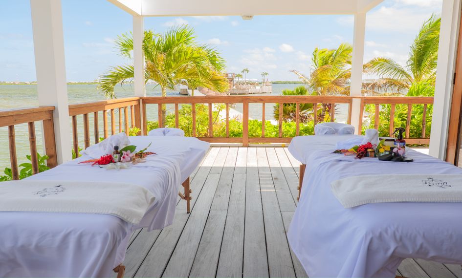 Aruna Resort & Villas