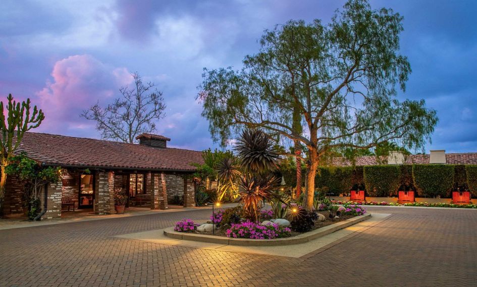 Estancia La Jolla Hotel & Spa