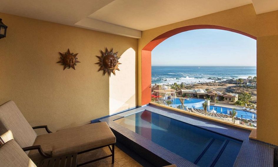 Hacienda Encantada Resort & Spa