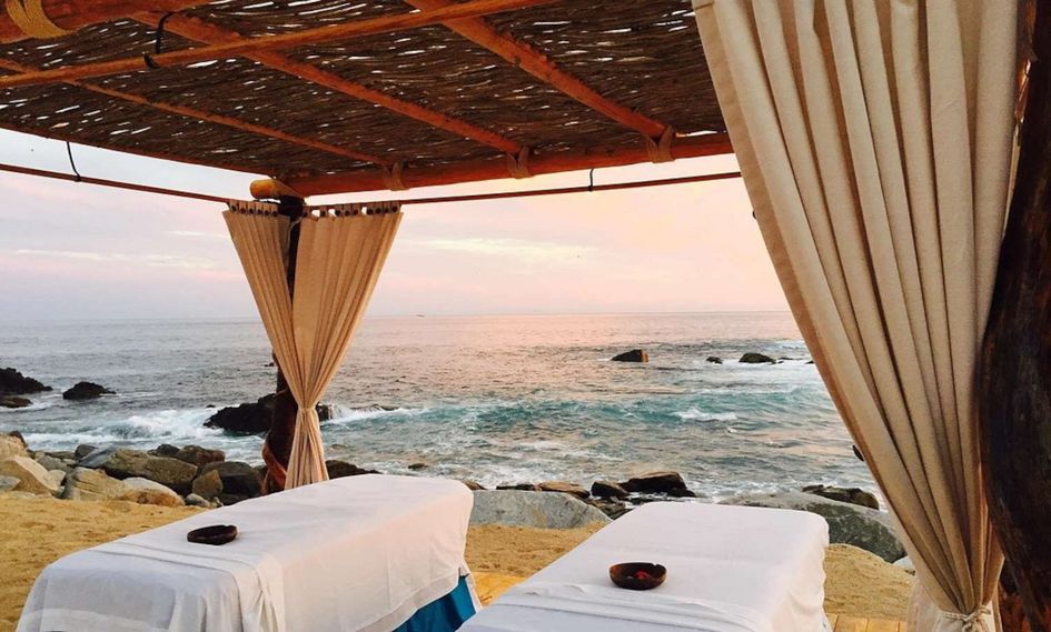 Hacienda Encantada Resort & Spa