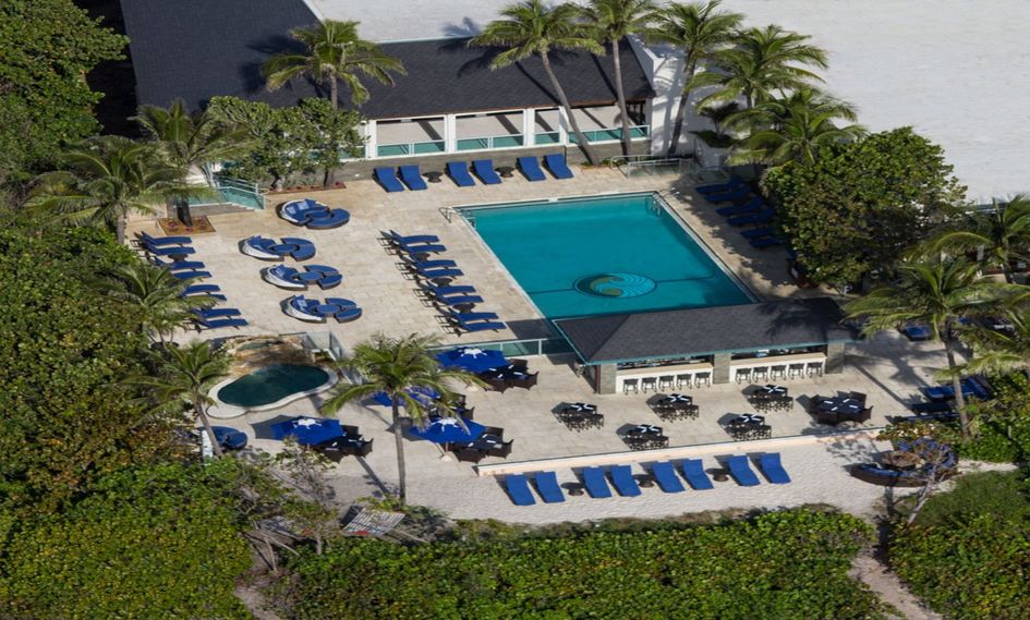 Jupiter Beach Resort & Spa