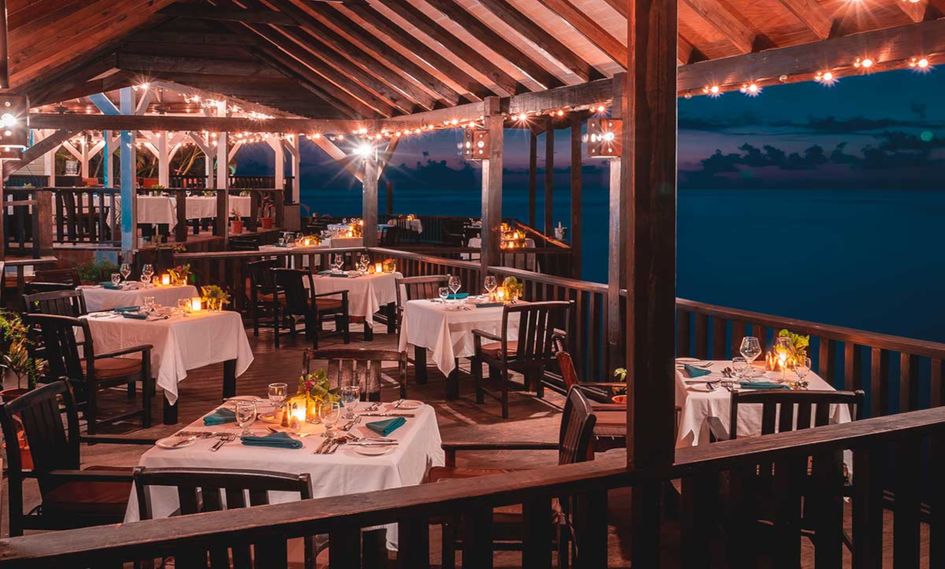 Cocos Hotel