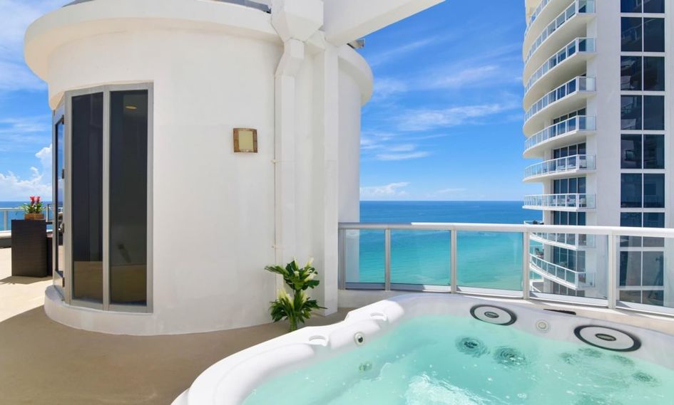 Marenas Beach Resort 
