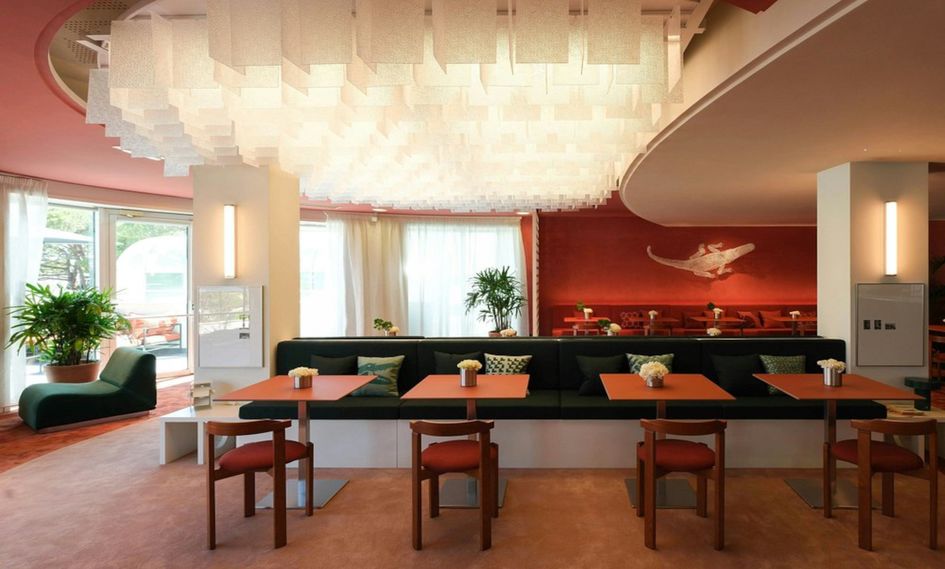 Le Meridien Beach Plaza