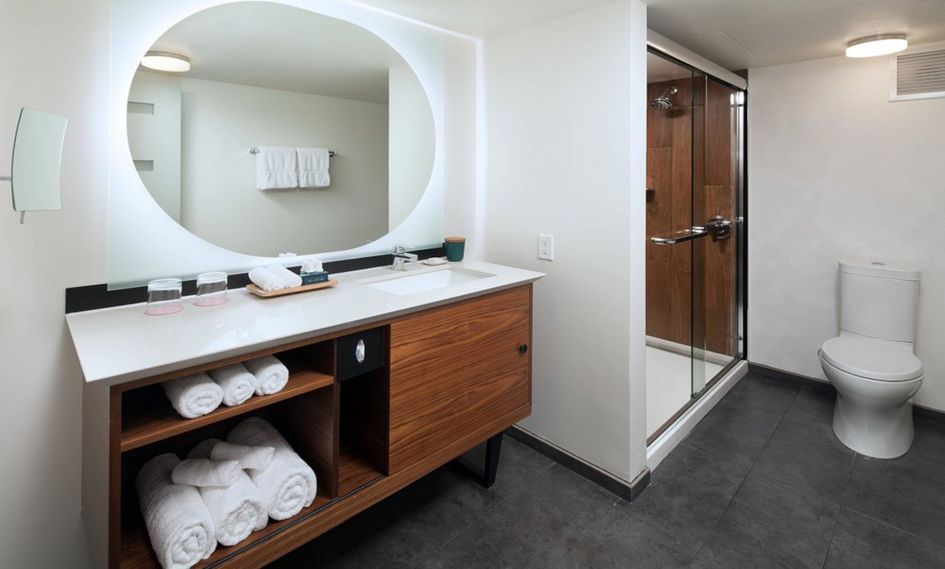 The Laylow Waikiki, Autograph Collection