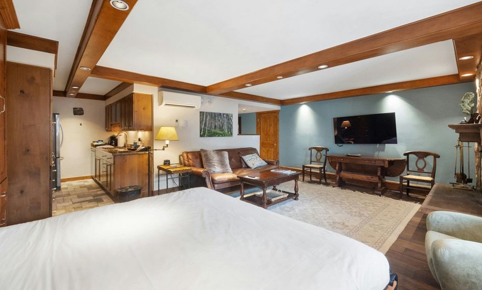 The Lodge at Vail, a RockResort by Vail Resorts