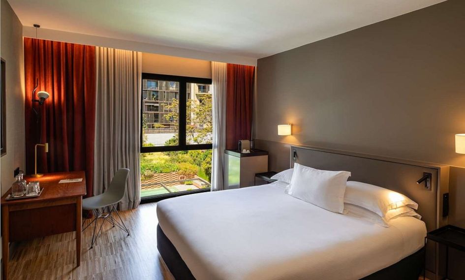 Alexandra Barcelona Hotel, Curio Collection by Hilton
