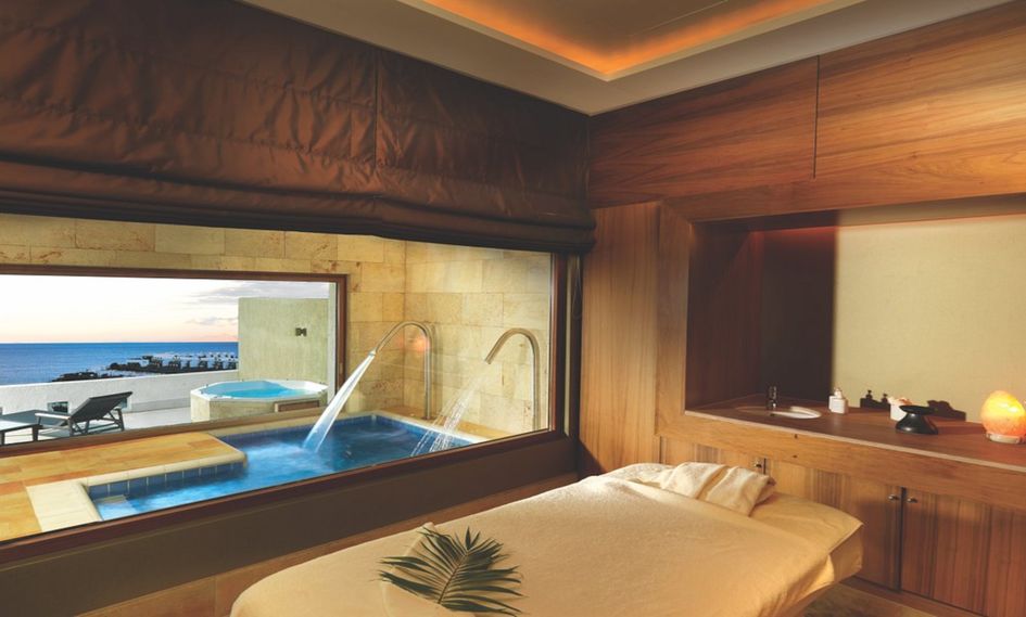 Elounda Peninsula Luxury Resort